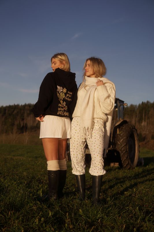 M'brace, Natalie | Hoodie - Unisex - Limited edition Sand